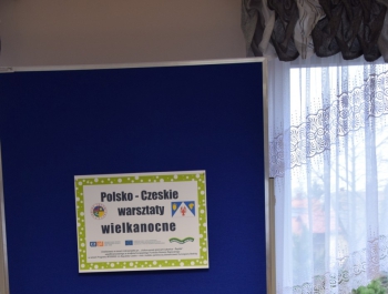 Polsko- czeskie Warsztaty Wielkanocne nr 2 - wykonywanie kartek wielkanocnych - zdjęcie7