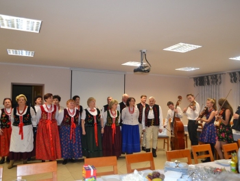 POLSKO- CZESKIE WARSZTATY BOŻONARODZENIOWE nr 3 i 4 – śpiewanie kolęd - zdjęcie12