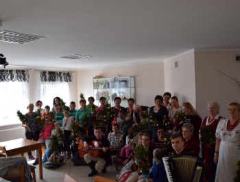 Podopieczni Fundacji Pomocy Dzieciom na warsztatach w Łękawicy - zdjęcie15