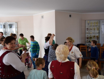 Podopieczni Fundacji Pomocy Dzieciom na warsztatach w Łękawicy - zdjęcie7