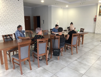 Z nową energią i na nowych zasadach realizujemy kolejne zajęcia i warsztaty w Klubie Seniora w Łękawicy - zdjęcie11