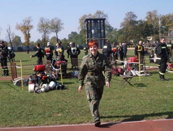 Kobieca drużyna OSP  Kocierz Moszczanicki na wojewódzkich zawodach sportowo pożarniczych. - zdjęcie5
