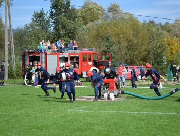 Gminne zawody sportowo - pożarnicze OSP A.D. 2012 - zdjęcie7