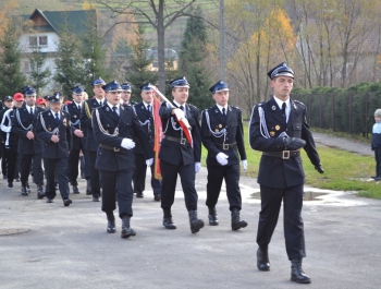Święto Niepodległości połączone z przekazaniem samochodu strażackiego OSP w Łysinie - zdjęcie24