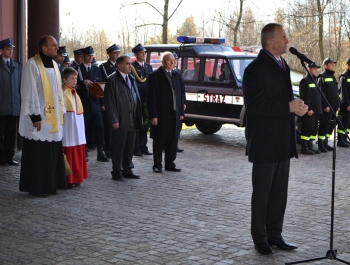 Święto Niepodległości połączone z przekazaniem samochodu strażackiego OSP w Łysinie - zdjęcie9