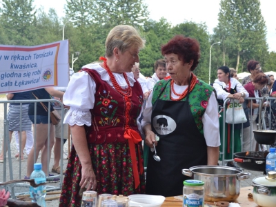 Wójt Gminy Łękawica gotuje kwaśnicę - zdjęcie29